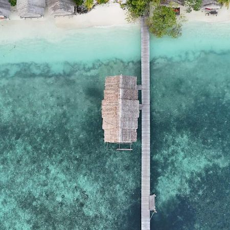 Tabari Dive Lodge Pulau Mansuar Eksteriør billede