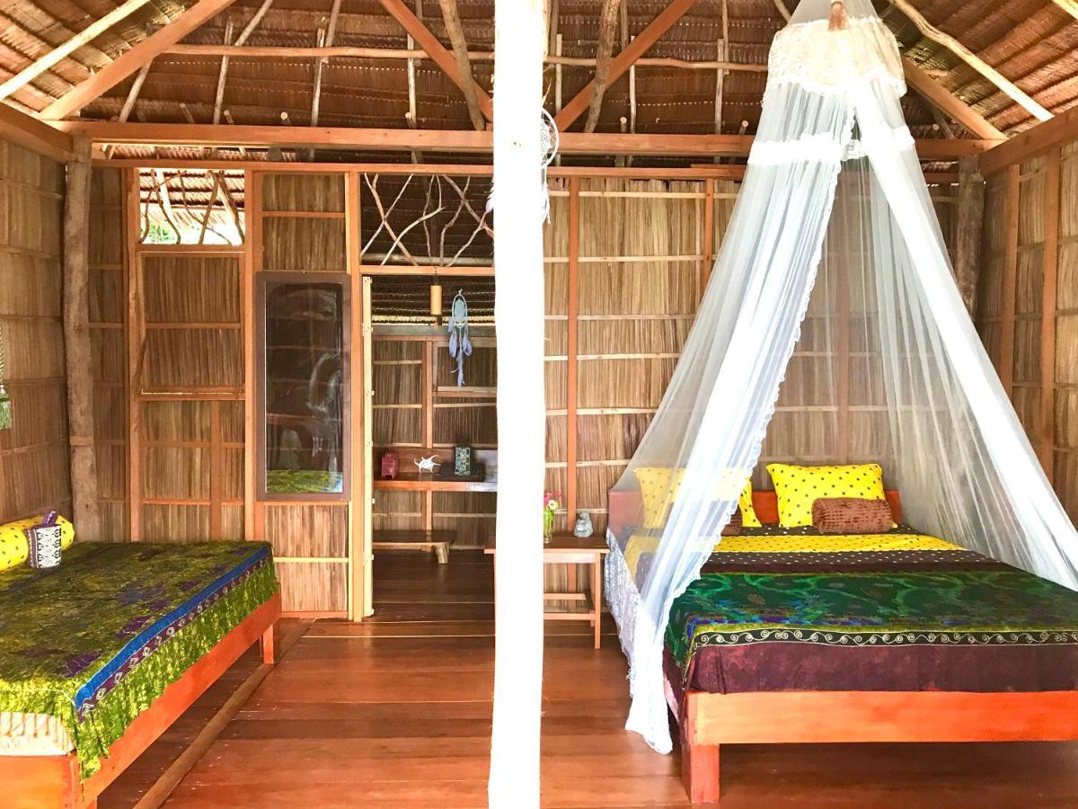 Tabari Dive Lodge Pulau Mansuar Eksteriør billede