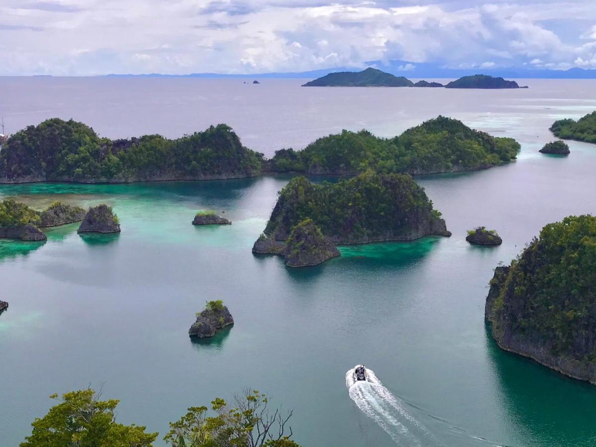 Tabari Dive Lodge Pulau Mansuar Eksteriør billede