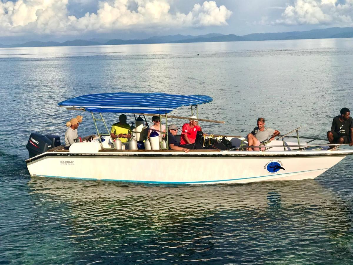 Tabari Dive Lodge Pulau Mansuar Eksteriør billede